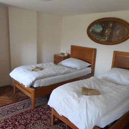 Ubytovani U Babicky Pensionat Lanžhot Exteriör bild